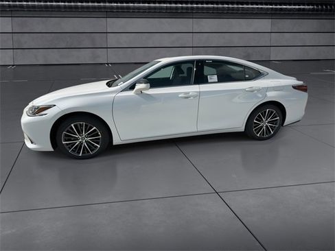 New 2025 Lexus ES 350 w/ Premium Package image 5