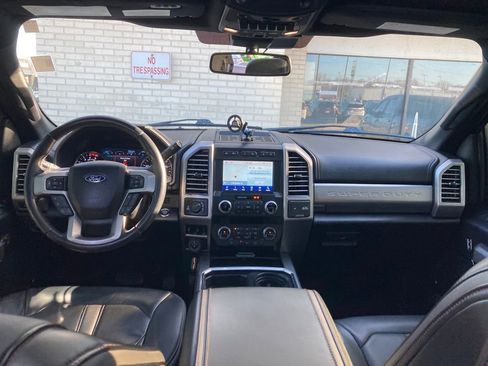 Used 2020 Ford F350 Platinum w/ FX4 Off-Road Package image 13