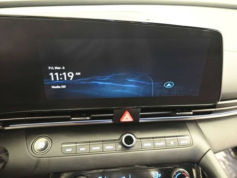 Used 2022 Hyundai Elantra N image 18