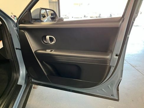 Used 2024 Hyundai Ioniq 5 SEL RWD image 12
