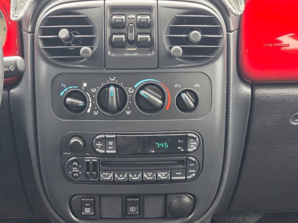Used 2003 Chrysler PT Cruiser FWD image 12