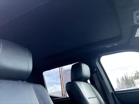 Used 2022 Toyota Tundra Platinum image 30