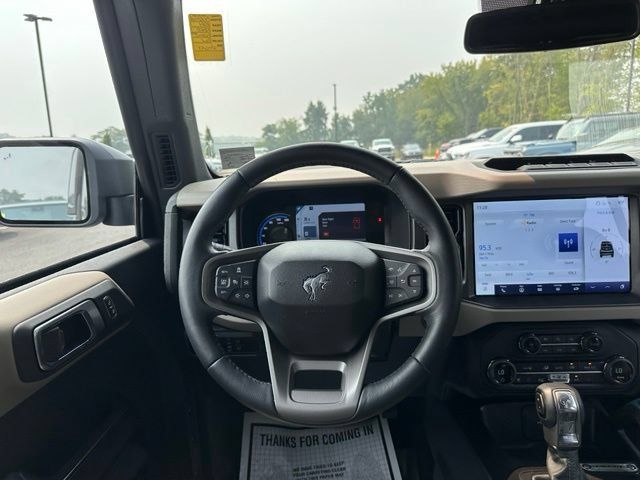 Used 2024 Ford Bronco Wildtrak AWD/4WD image 21