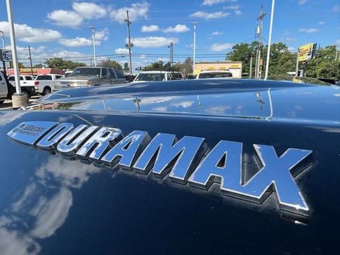 Used 2019 Chevrolet Silverado 2500 LTZ w/ Duramax Plus Package image 12