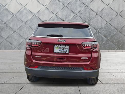 Used 2022 Jeep Compass Latitude w/ Sun and Sound Group image 6