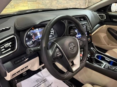 Used 2022 Nissan Maxima Platinum w/ Sport Mat Group FWD image 26