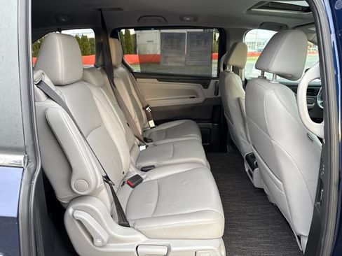 Certified 2023 Honda Odyssey EX-L image 10
