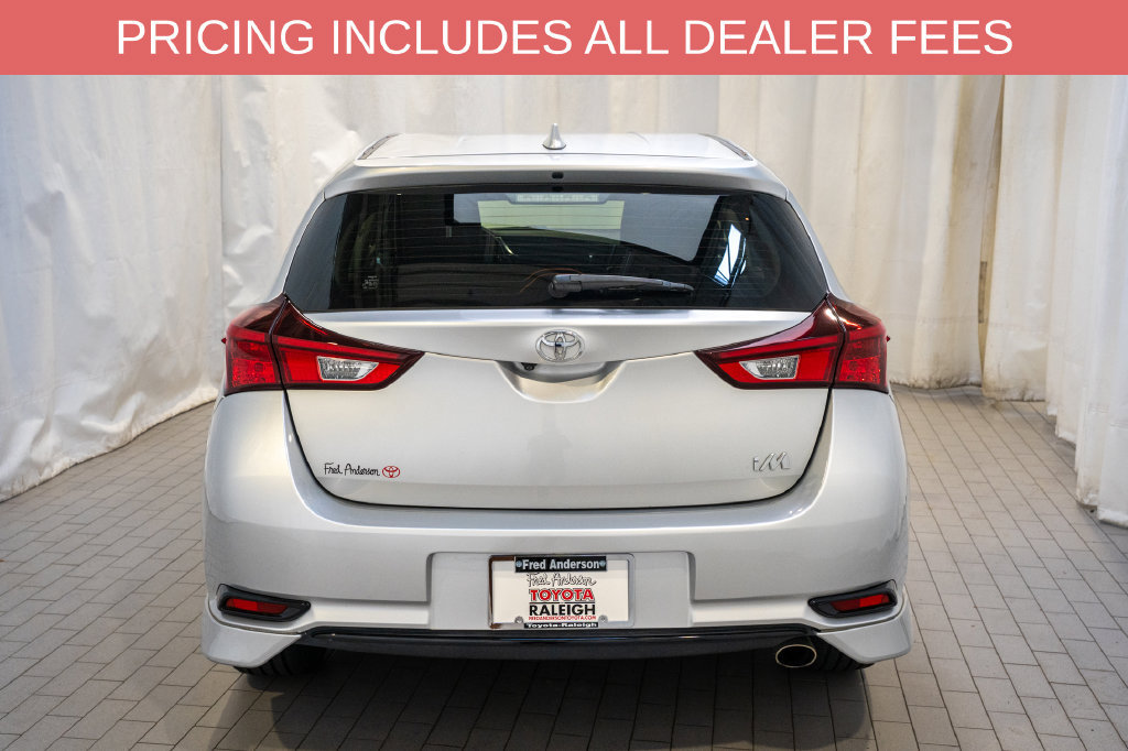 Used 2017 Toyota Corolla iM FWD image 4