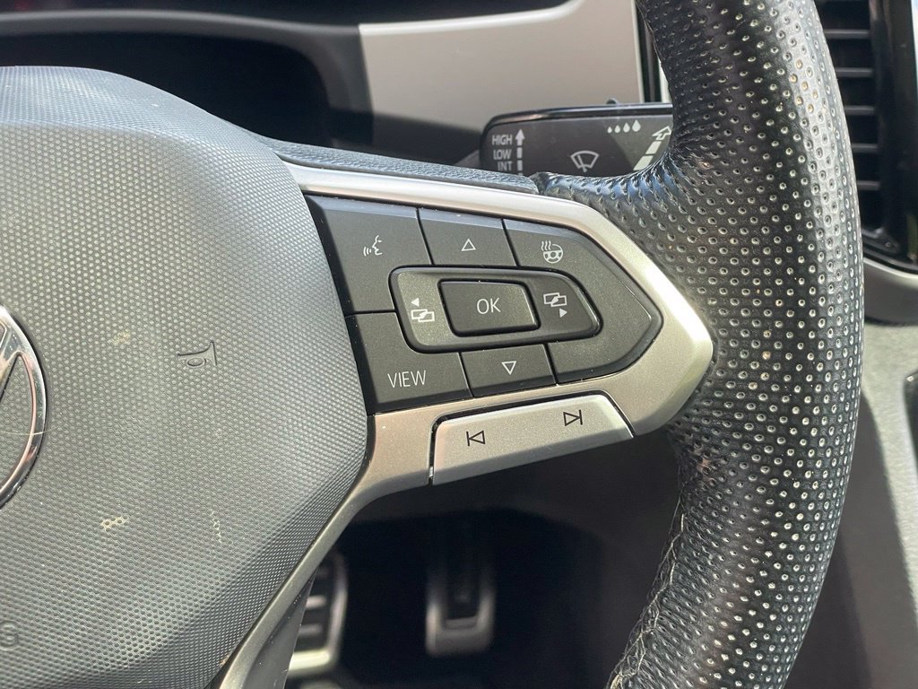 Used 2022 Volkswagen Atlas SEL R-Line AWD/4WD image 19