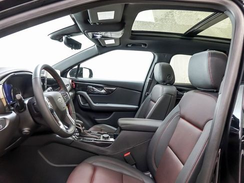 New 2025 Chevrolet Blazer RS w/ Driver Confidence II Package image 11