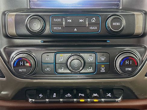 Used 2016 Chevrolet Silverado 1500 High Country w/ High Country Premium Package image 16