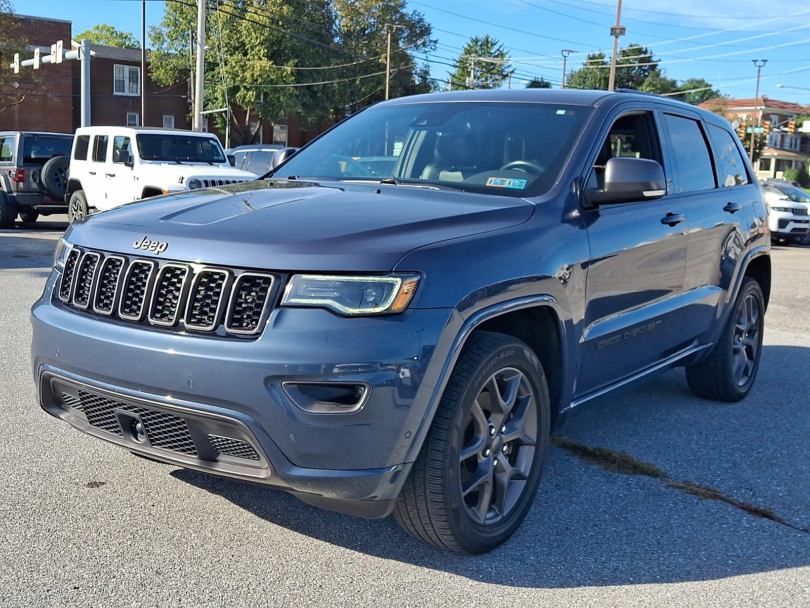 Used 2021 Jeep Grand Cherokee Limited w/ Quick Order Package 28K 80th AWD/4WD image 3