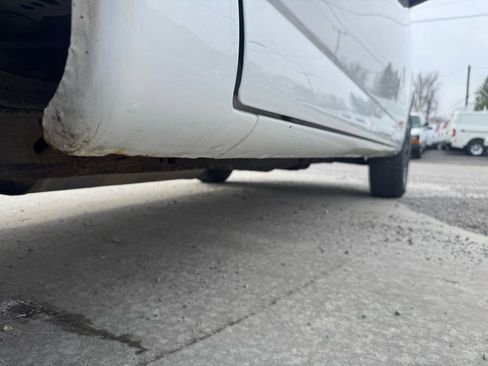 Used 2014 Chevrolet Express 1500 image 14