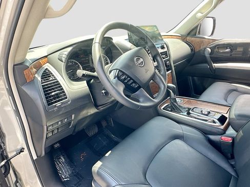 Used 2023 Nissan Armada SL w/ Captain's Chairs Package RWD image 9