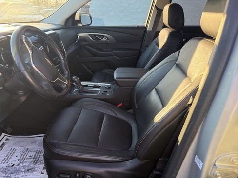 Used 2019 Chevrolet Traverse Premier w/ LPO, Floor Liner Package image 10