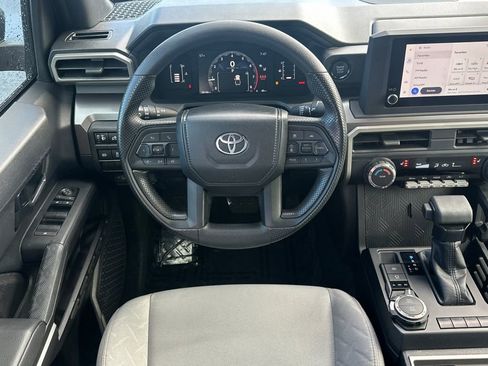 Used 2024 Toyota Tacoma SR5 AWD/4WD image 14