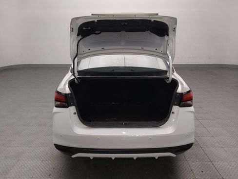 Used 2025 Nissan Versa SV FWD image 29