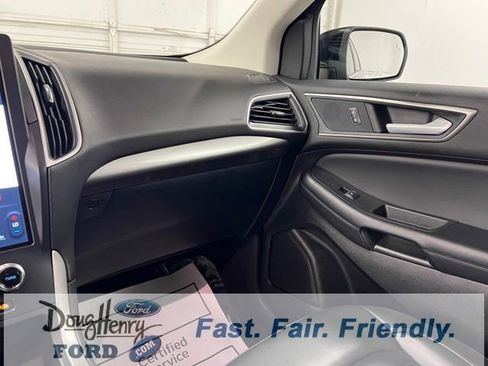 Used 2024 Ford Edge SEL image 41