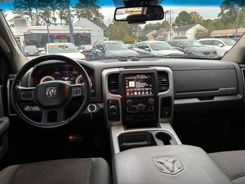 Used 2016 RAM 1500 Lone Star image 10