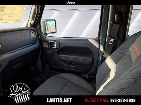 New 2026 Jeep Wrangler Rubicon image 10