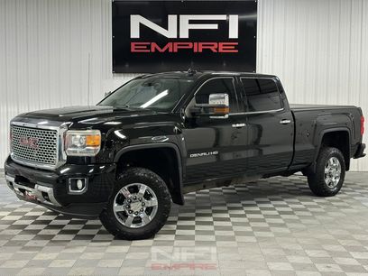 Used 2015 GMC Sierra 2500 Denali w/ Duramax Plus Package