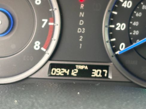 Used 2010 Honda Crosstour EX-L image 14