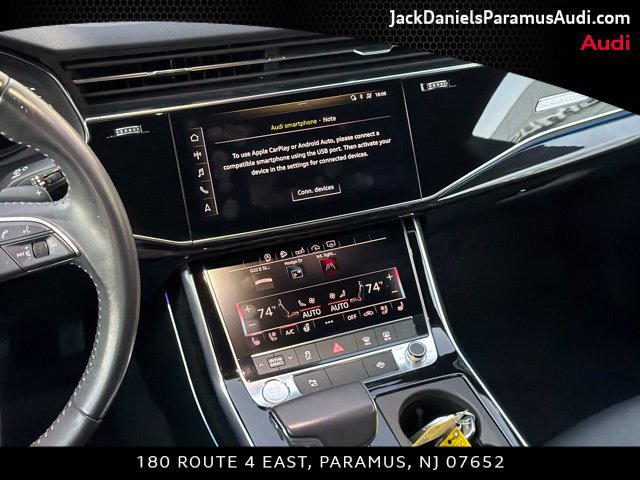 Used 2019 Audi Q8 Premium Plus w/ Premium Plus AWD/4WD image 11