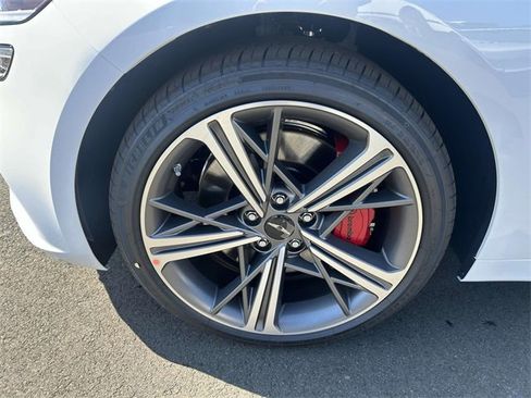 New 2025 Genesis G70 3.3T Advanced image 5