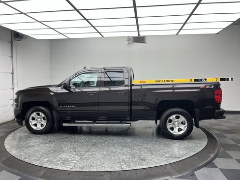 Used 2018 Chevrolet Silverado 1500 LT w/ All Star Edition AWD/4WD image 6