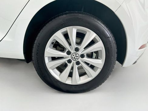 Used 2020 Volkswagen Golf 4-Door FWD image 29
