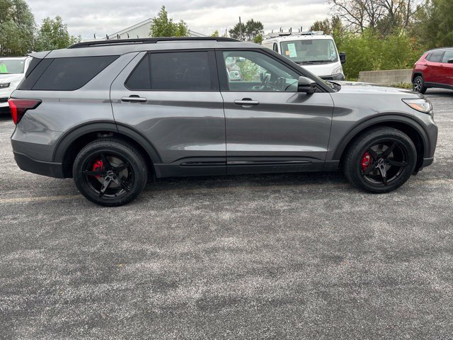 Used 2026 Ford Explorer ST w/ Sun And Sound Package AWD/4WD image 7