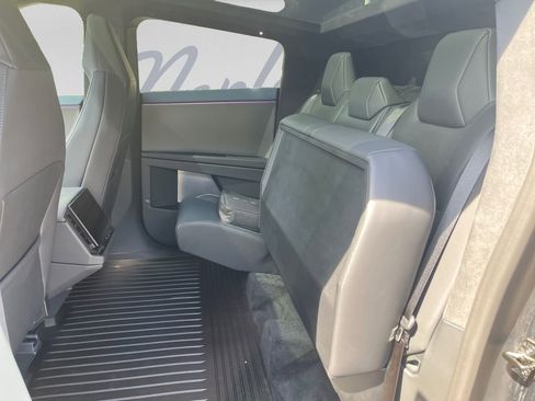 Used 2024 Tesla Cybertruck Cyberbeast AWD/4WD image 31