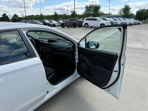Used 2022 Subaru Impreza 2.0i AWD/4WD image 23