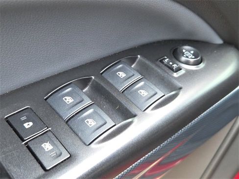 Used 2019 Chevrolet Colorado Z71 image 20