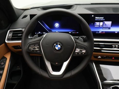 Used 2023 BMW 330i Sedan w/ Premium Package RWD image 23