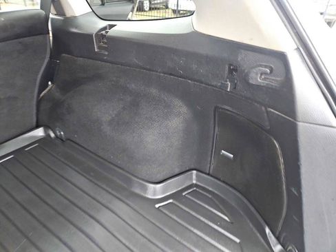 Used 2011 Subaru Outback 3.6R Limited w/ PWR Moonroof Pkg image 32