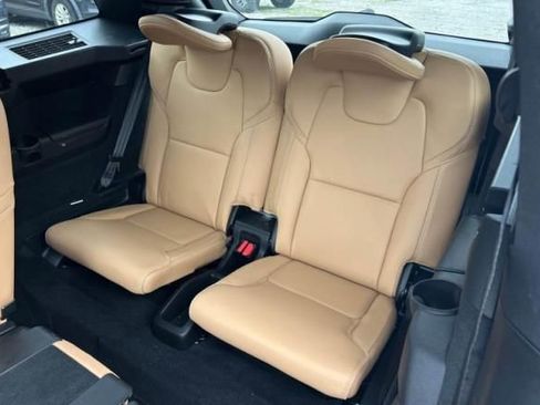 Used 2024 Volvo XC90 B6 Ultimate AWD/4WD image 25