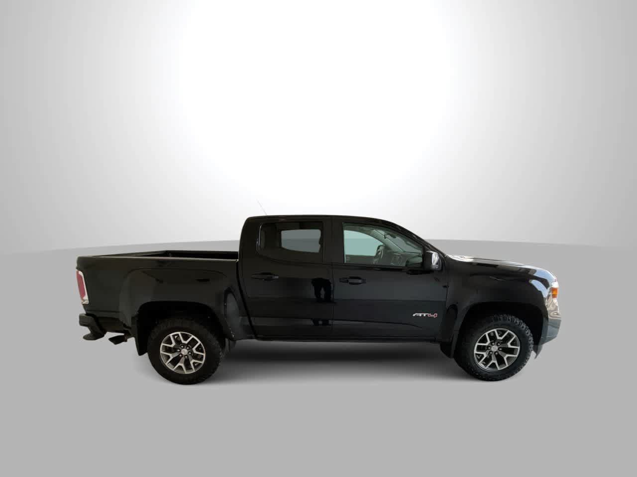 Used 2022 GMC Canyon AT4 w/ Trailering Package AWD/4WD image 9