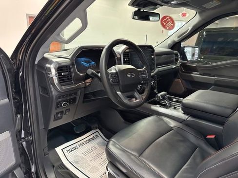 Used 2023 Ford F150 Lariat w/ Trailer Tow Package image 28