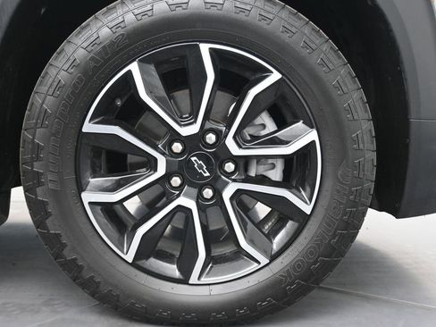 Used 2025 Chevrolet TrailBlazer ACTIV w/ LPO, Trailering Package image 11