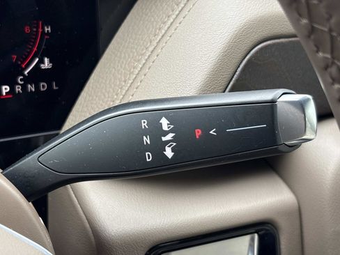 Used 2026 GMC Yukon XL Denali w/ Denali Reserve Package image 21