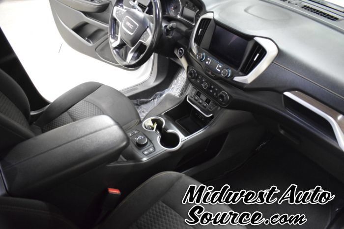 Used 2020 GMC Terrain SLE w/ Driver Convenience Package FWD image 29