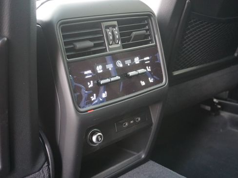Certified 2026 Porsche Cayenne Coupe AWD/4WD image 19