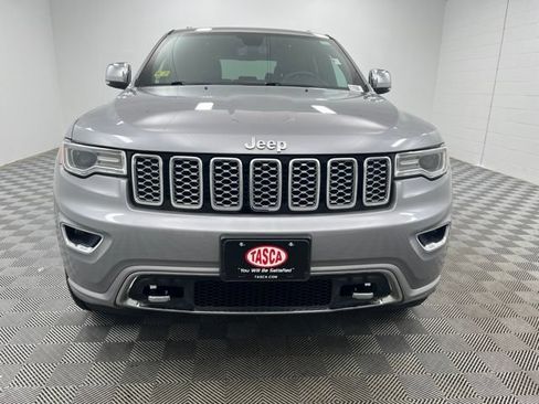 Used 2020 Jeep Grand Cherokee Overland AWD/4WD image 3