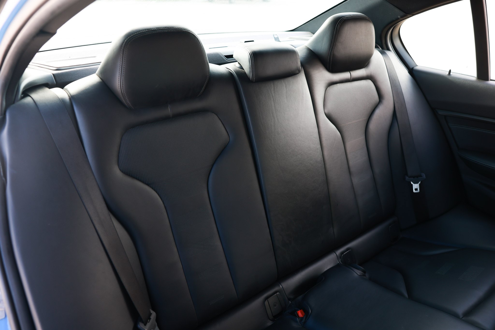 Used 2018 BMW M3 w/ Competition Package RWD image 18