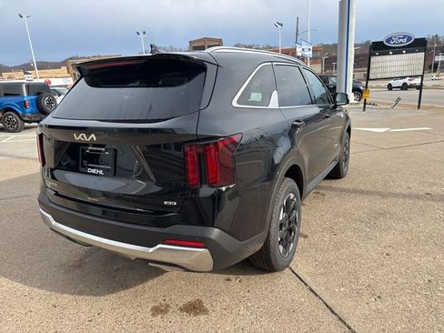 New 2026 Kia Sorento S AWD/4WD image 7