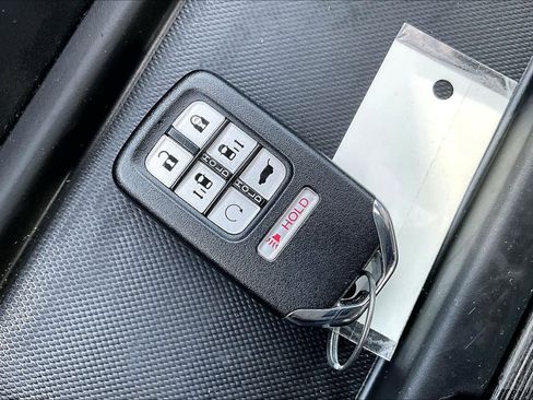 Used 2023 Honda Odyssey EX-L image 14