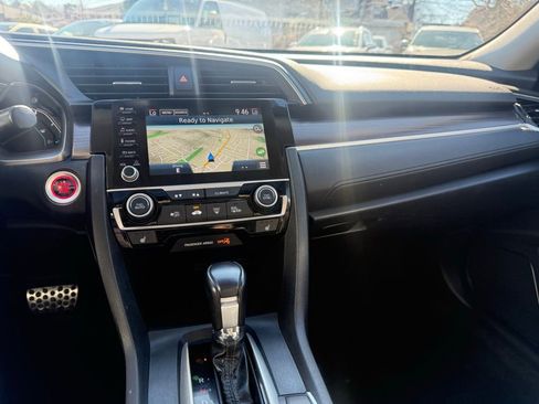 Used 2020 Honda Civic Touring image 30