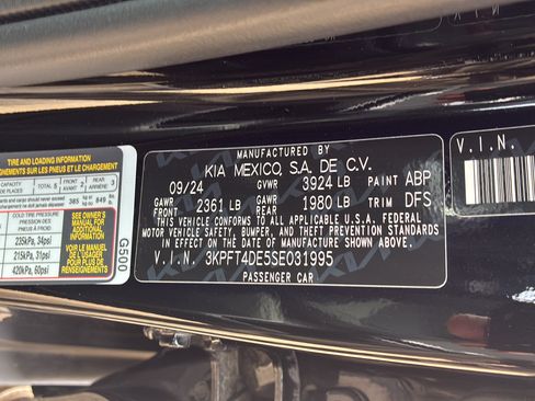 Used 2025 Kia K4 FWD image 44