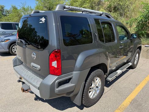 Used 2015 Nissan Xterra S w/ Value Package AWD/4WD image 2